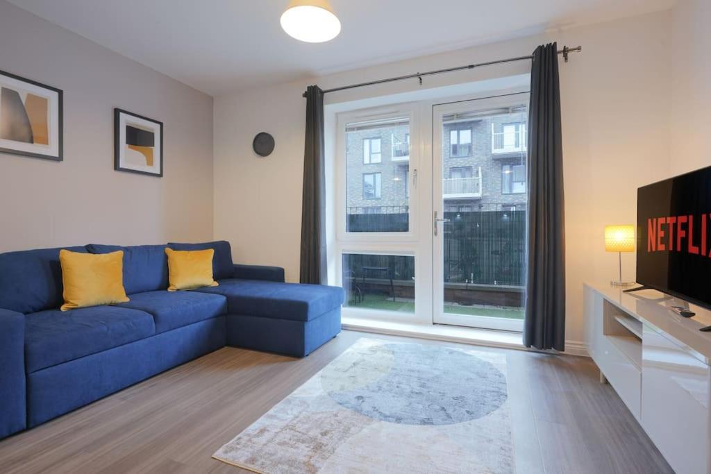 Luxury Campbell Park Apartments In Central Mk With Balcony, Free Parking & Smart Tv With Netflix By Yoko Property Milton Keynes Exteriér fotografie